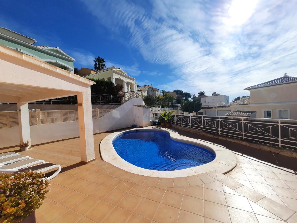 Con Piscina Privada Ferienhaus *